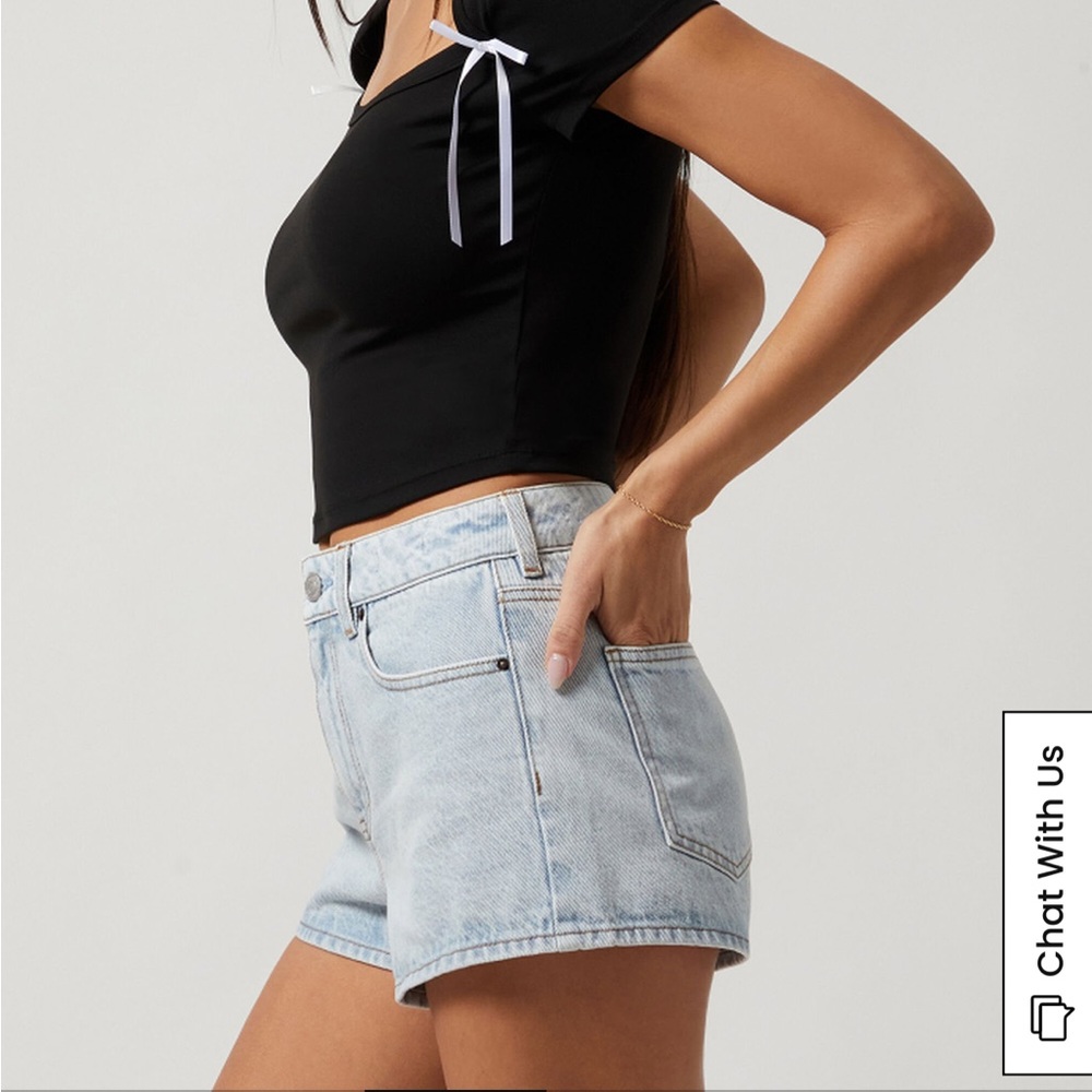 PacSun Medium Indigo Denim Mom Shorts